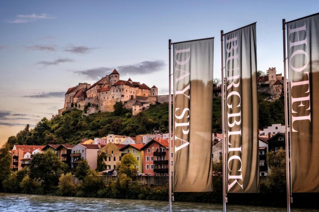 Hotel Burgblick Hochburg-Ach Bagian luar foto