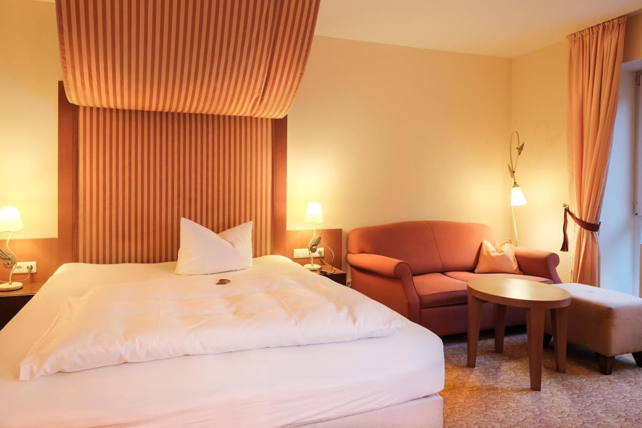 Hotel Burgblick Hochburg-Ach Bagian luar foto